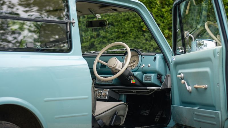 Nissan Pao ano 1989 / Foto reprodução / Car and Classic