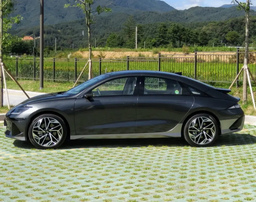 Hyundai Ioniq 6 / Foto reprodução / Hyundai