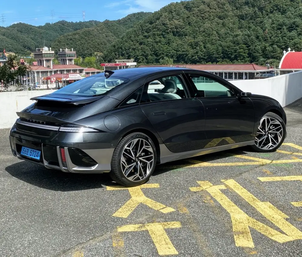 Hyundai Ioniq 6 / Foto reprodução / Hyundai