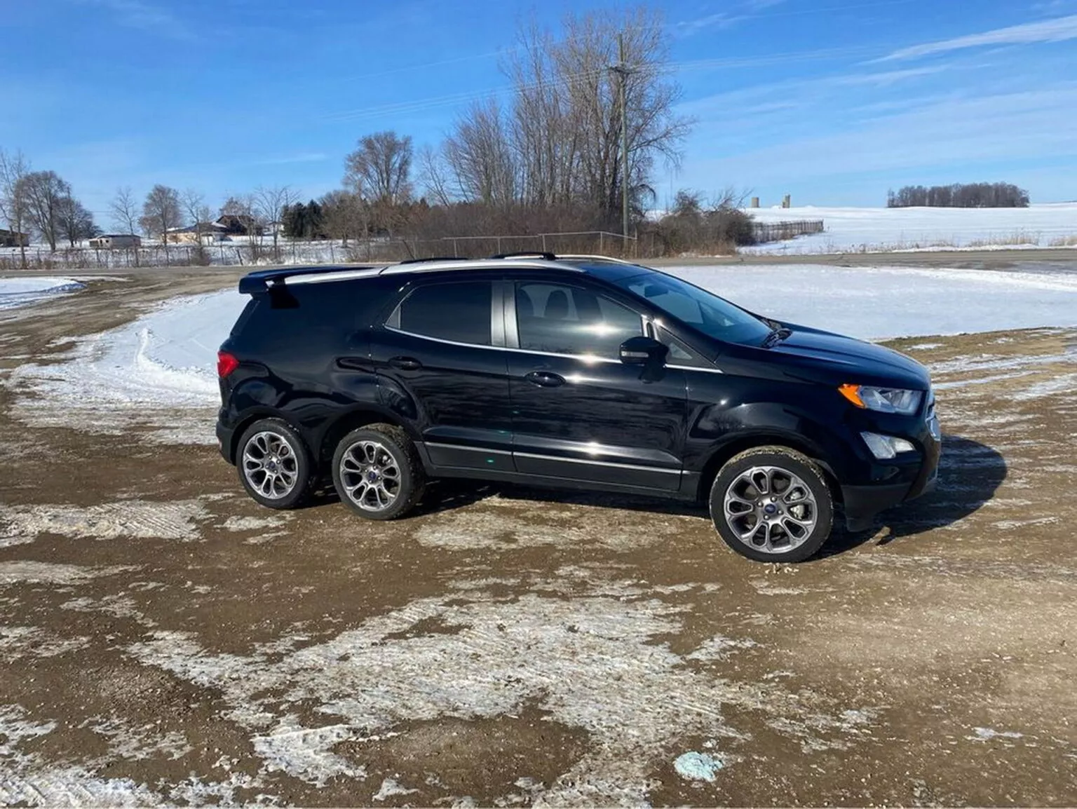 Ford EcoSport Trucado / Photos: Conrad Kincaid / Facebook Marketplace