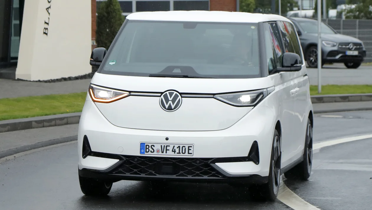 Nova VW Kombi (ID. Buzz GTX 4X4) Foto reprodução