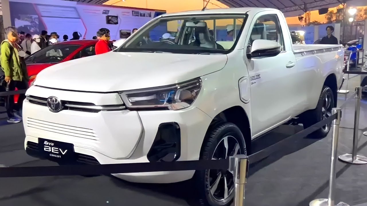 Protótipo elétrico da Toyota HiLux / Foto reprodução