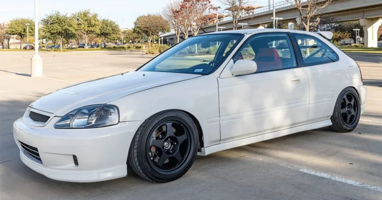 Honda Civic 1996 / Foto: Bring a Trailer
