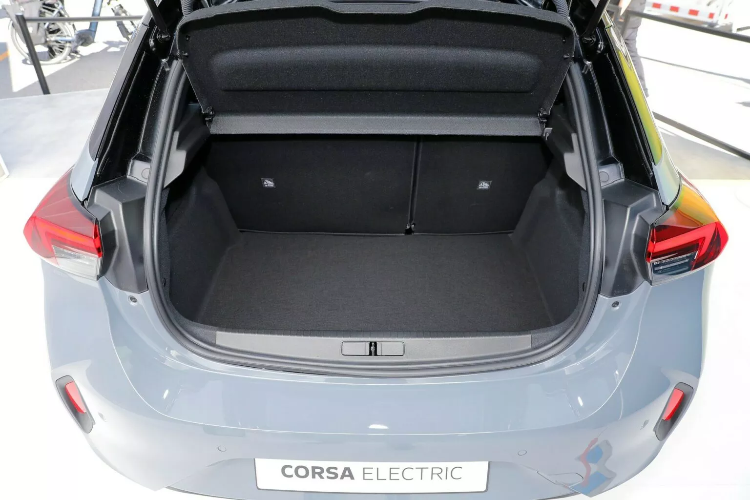 Novo Opel Corsa Electric 2024 / Photo: Baldauf / ten Brink / Carscoops