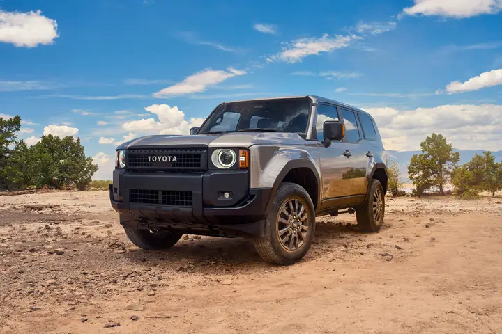 Toyota Land Cruiser 2024 / Foto reprodução / Toyota