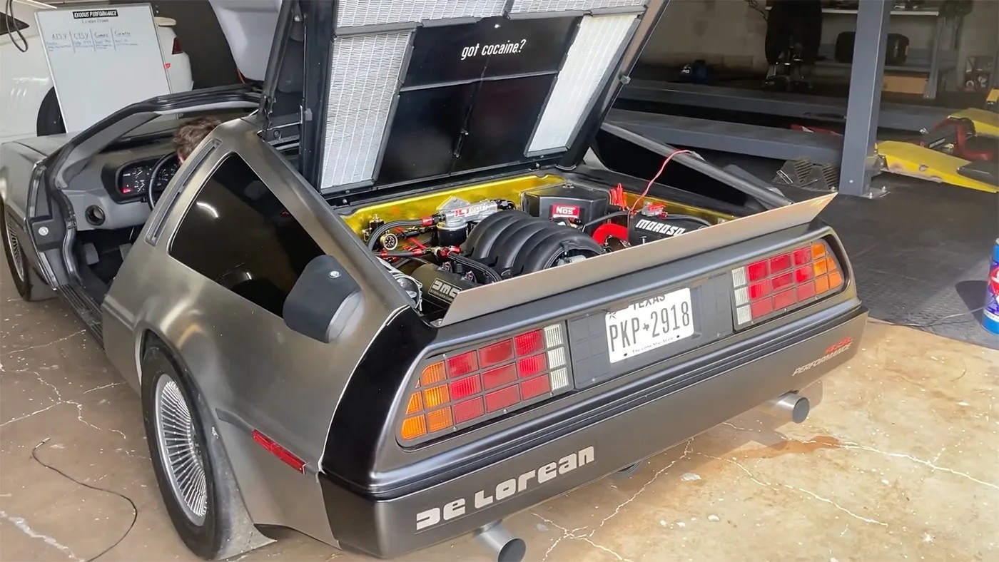 DeLorean DMC-12 1981 / Foto reprodução / Youtube / Lpl Lol