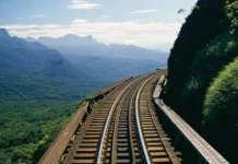 Viagem de Trem de 664 km entre BH e Vitória: Novo Horário Noturno Disponível em 2026 pela EFVM