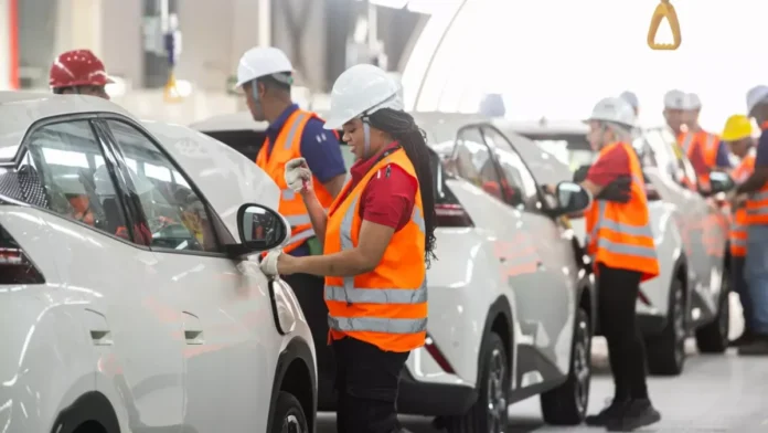 BYD Revoluciona Camaçari: Mais de 2 Mil Empregos Criados e Produção de 10 Mil Carros Elétricos nos Primeiros Meses