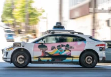 Órgão de trânsito dos EUA manda recolher robô táxis da Waymo