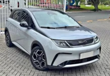 BYD supera Tesla e atinge vendas recordes em 2025 com 4,6 milhões de unidades, mas 2026 traz incertezas BYD atinge marco histórico em 2025