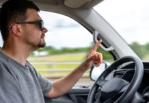 Quando é vantajoso trocar a CLT por ser motorista de app? Custos, lucros e liberdade em 2026